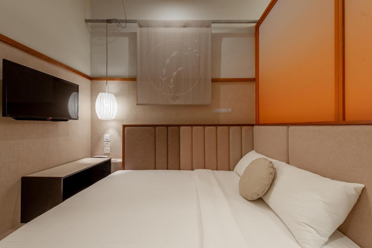 Bunk & Bilik Hotel Sri Petaling Куала Лумпур Екстериор снимка